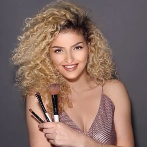 Meet your Posher, Fortesa